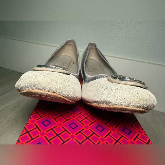 Tory Burch Caroline 2 Metallic Gray Suede Flats Women's Size 8M - Picture 9 of 11